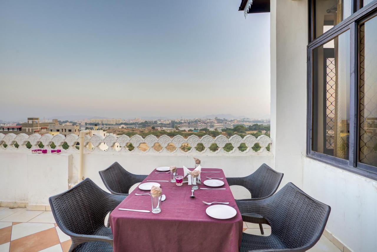 Sai Palace Ξενοδοχείο Ουνταϊπούρ Εξωτερικό φωτογραφία
